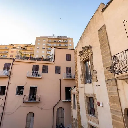Nel Centro Storico Di * Agrigento