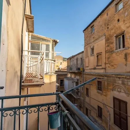 Nel Centro Storico Di *
